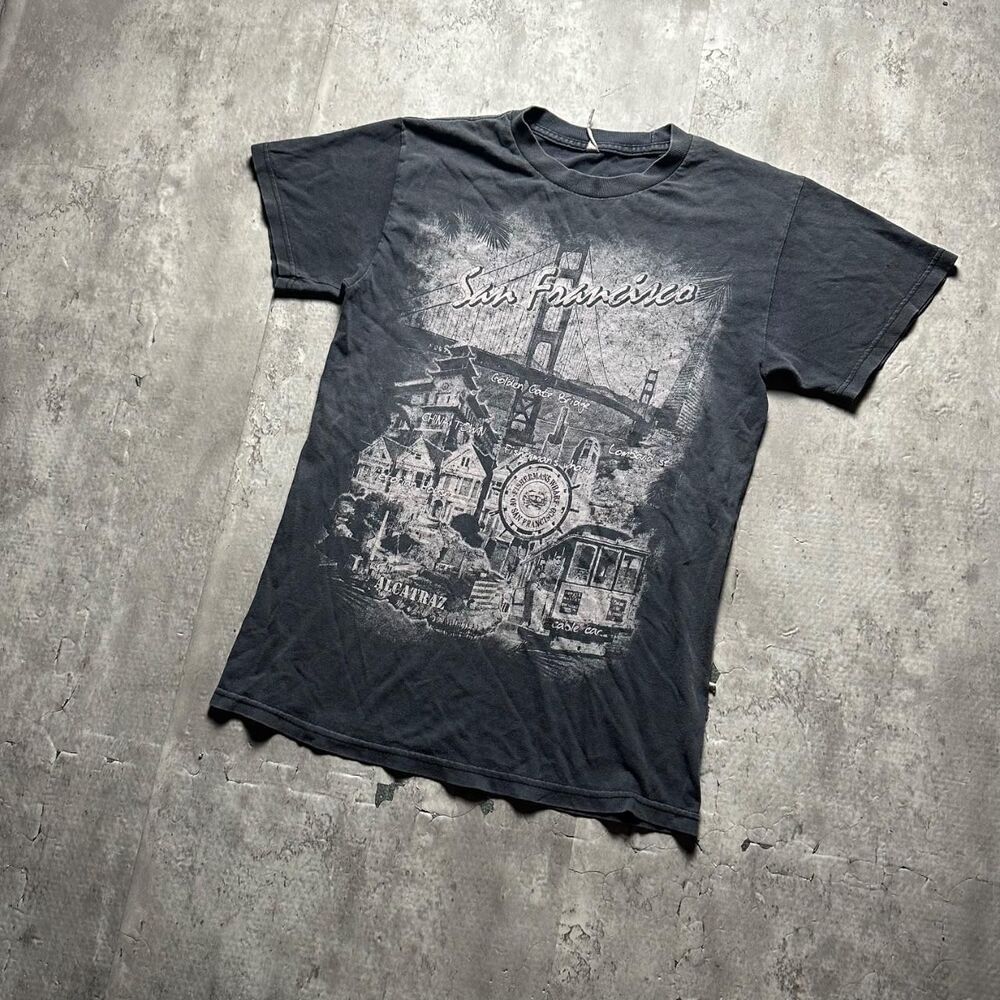 Aaa Men's Black and Grey T-shirt